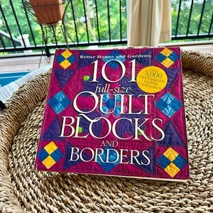 Better Homes And Gardens Quilt Blocks Book - Blue and Cream